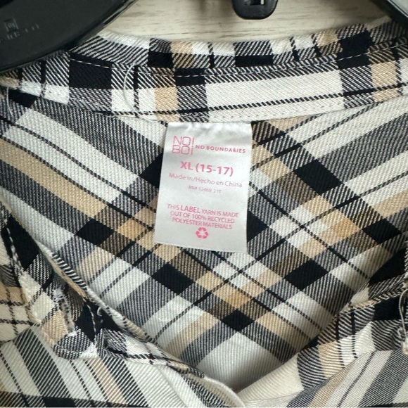 No Boundaries Plaid Button Up - Picture 2 of 6
